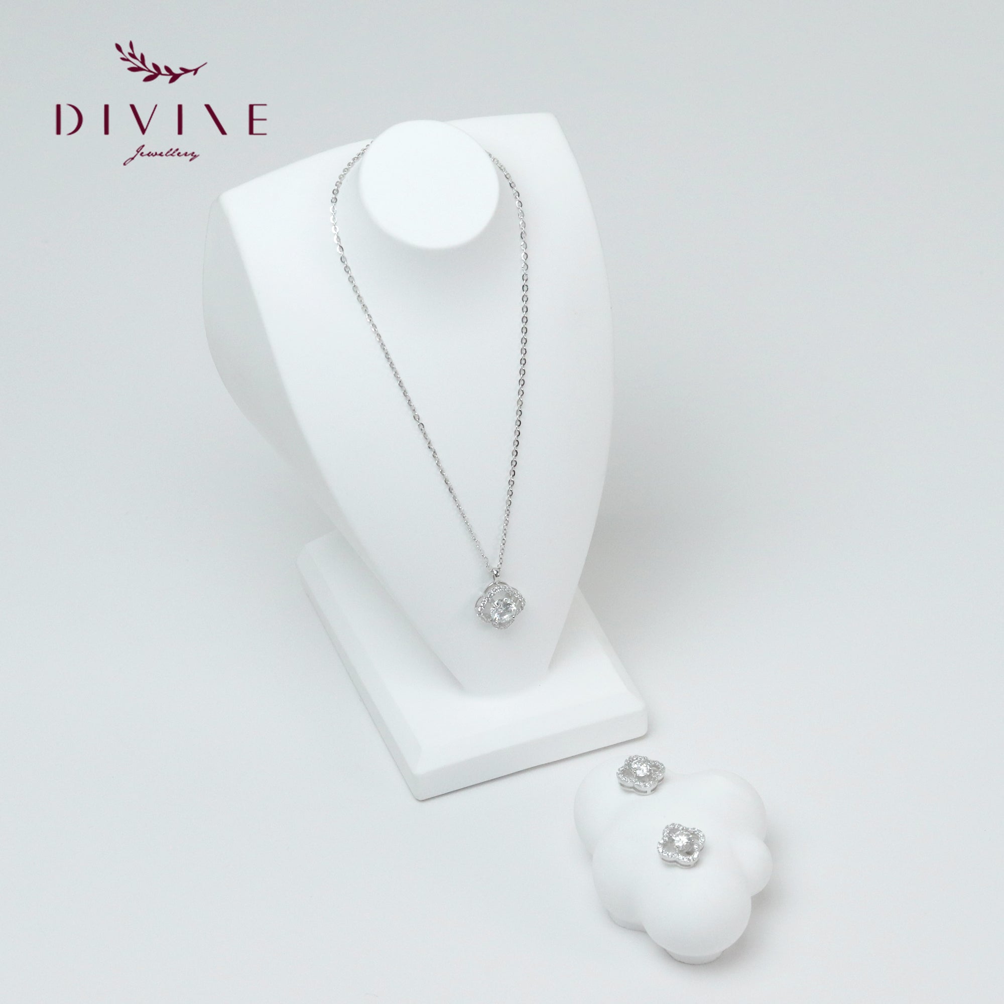 Moissanite Set 08