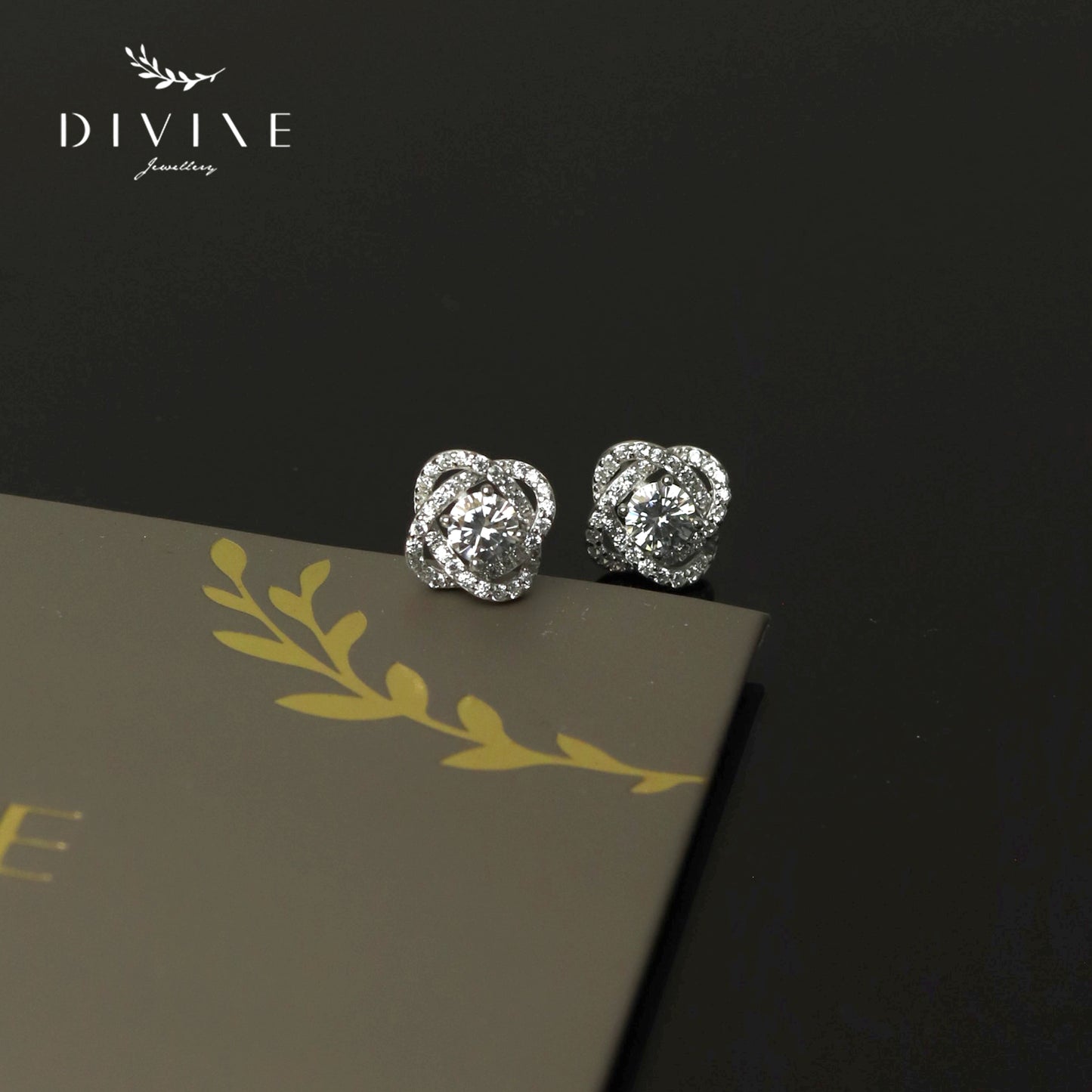 Moissanite Set 15