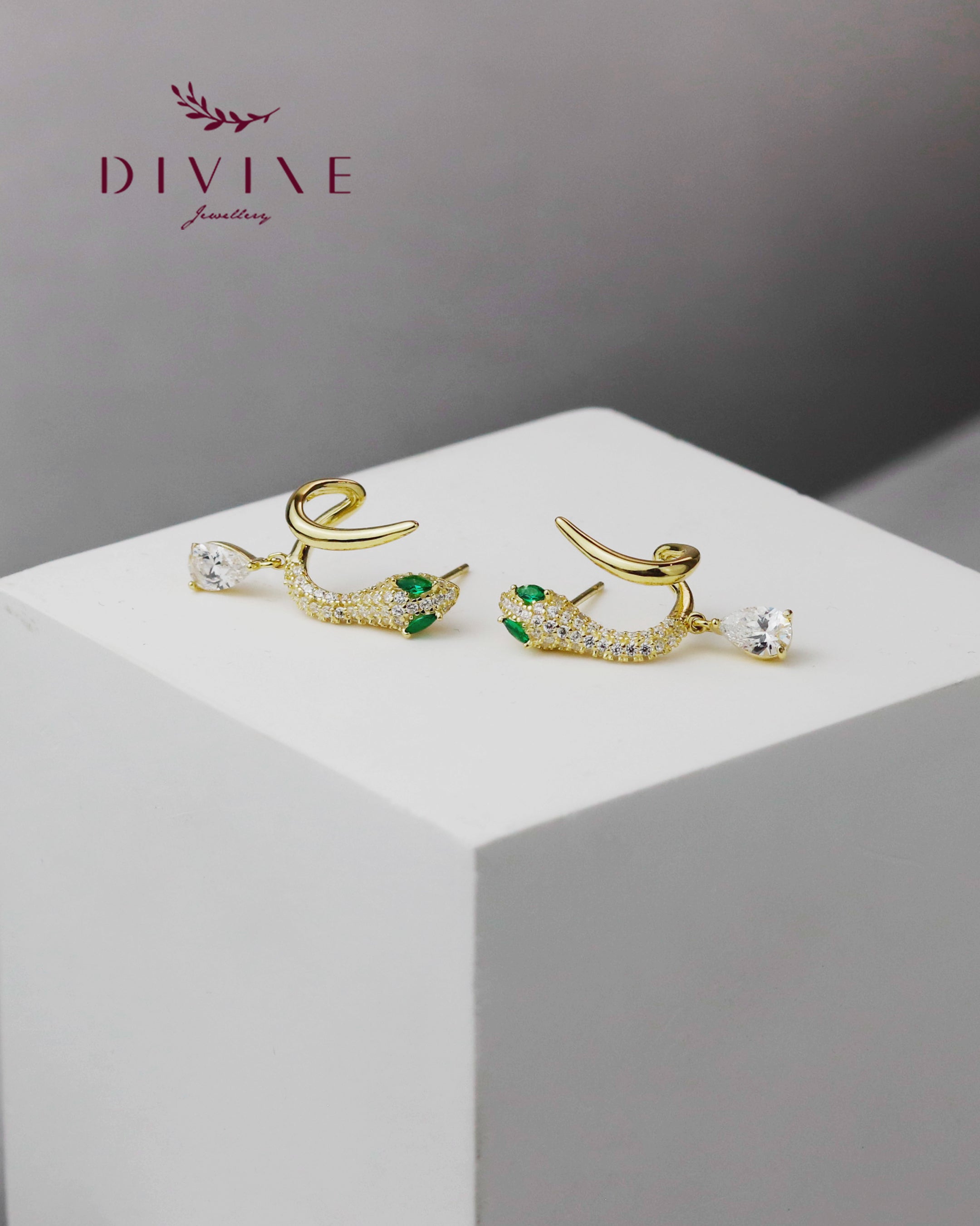 Silver earrings 195