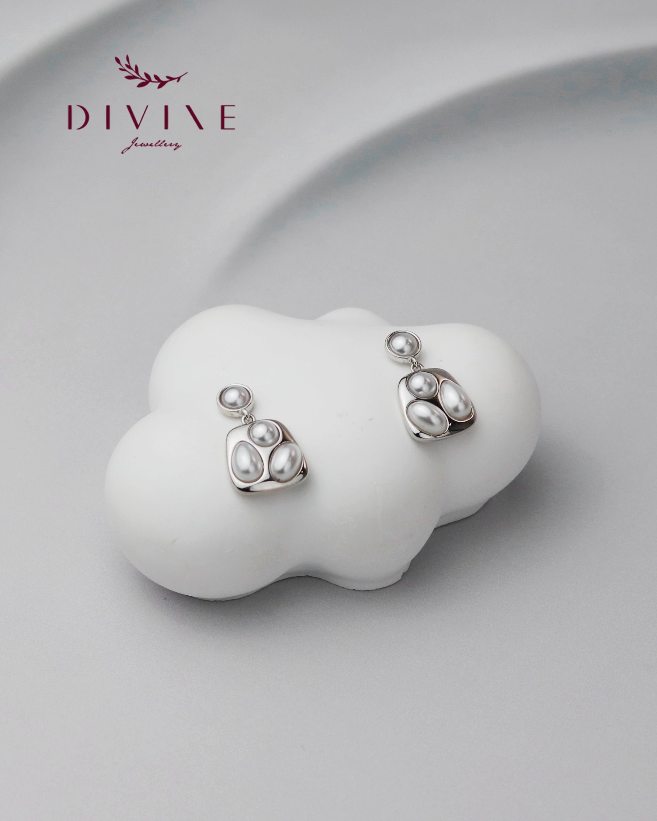 Silver earrings 199