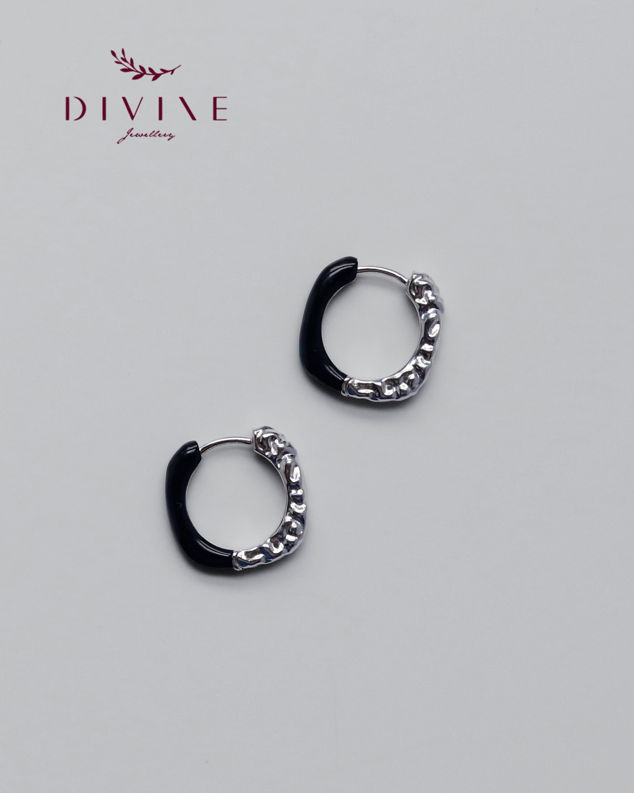 Silver earrings 163