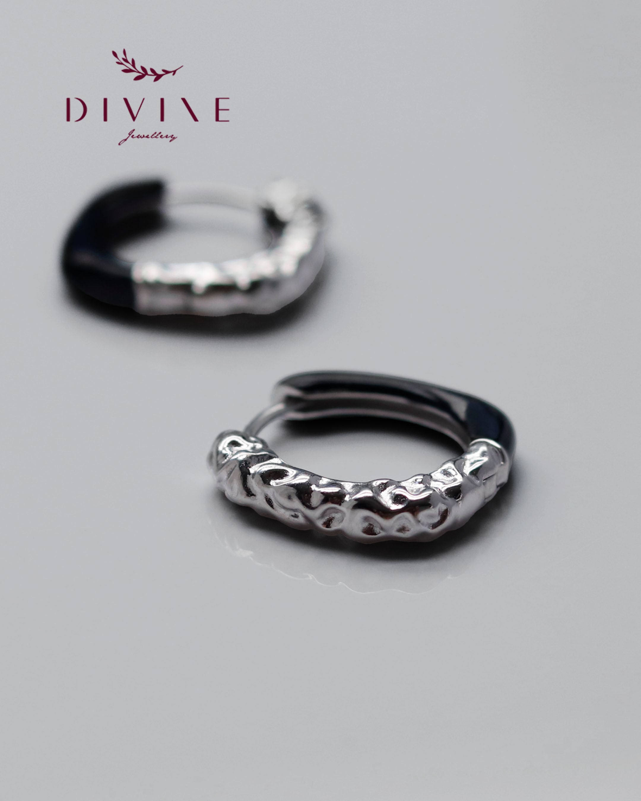 Silver earrings 163