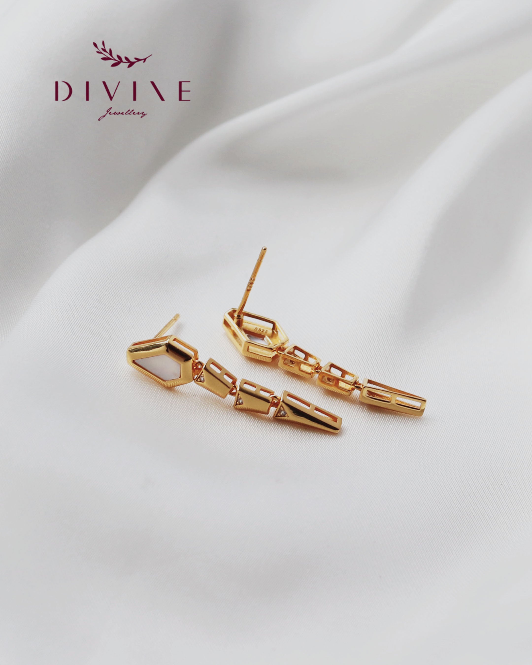 Silver earrings 173