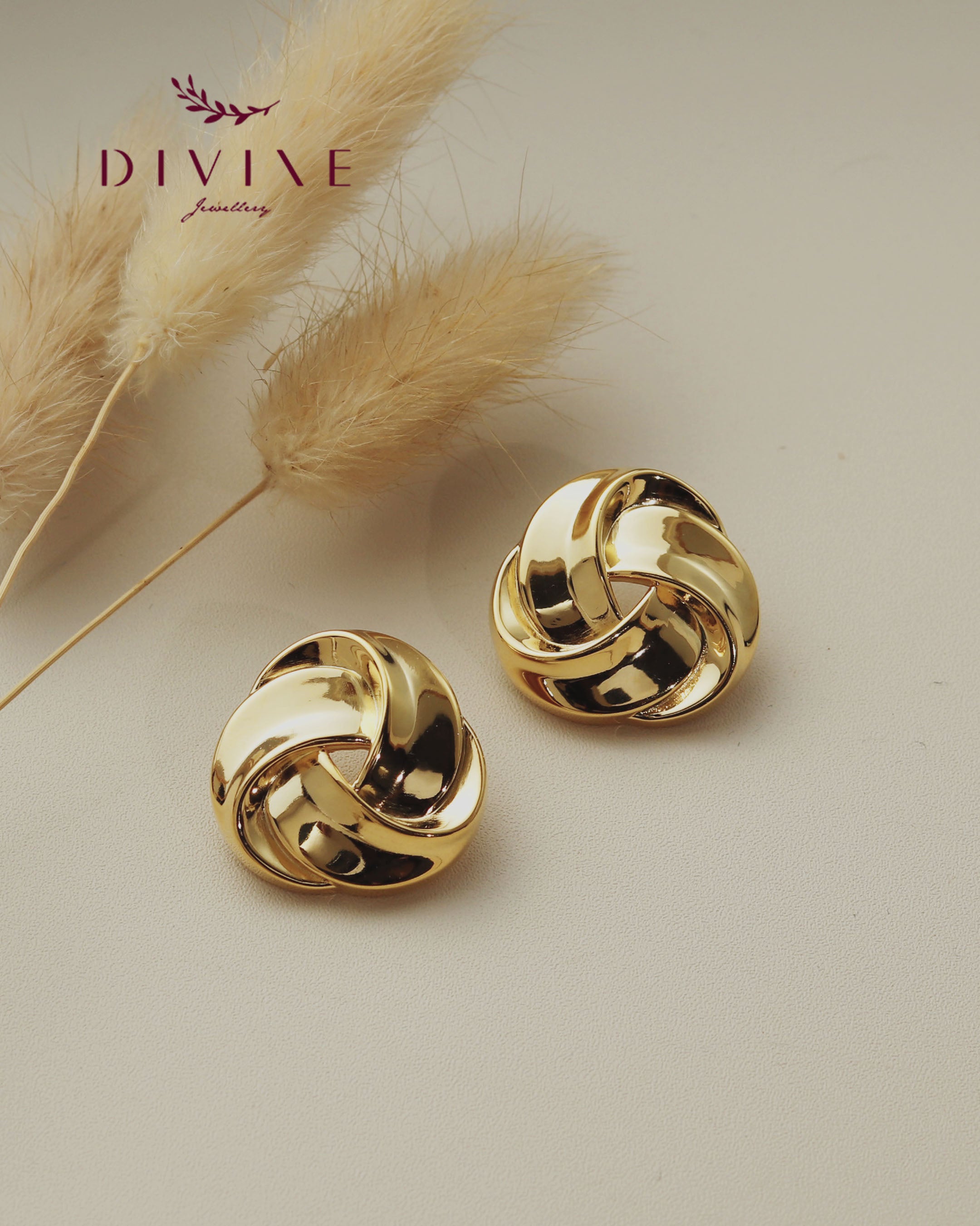 Silver earrings 126