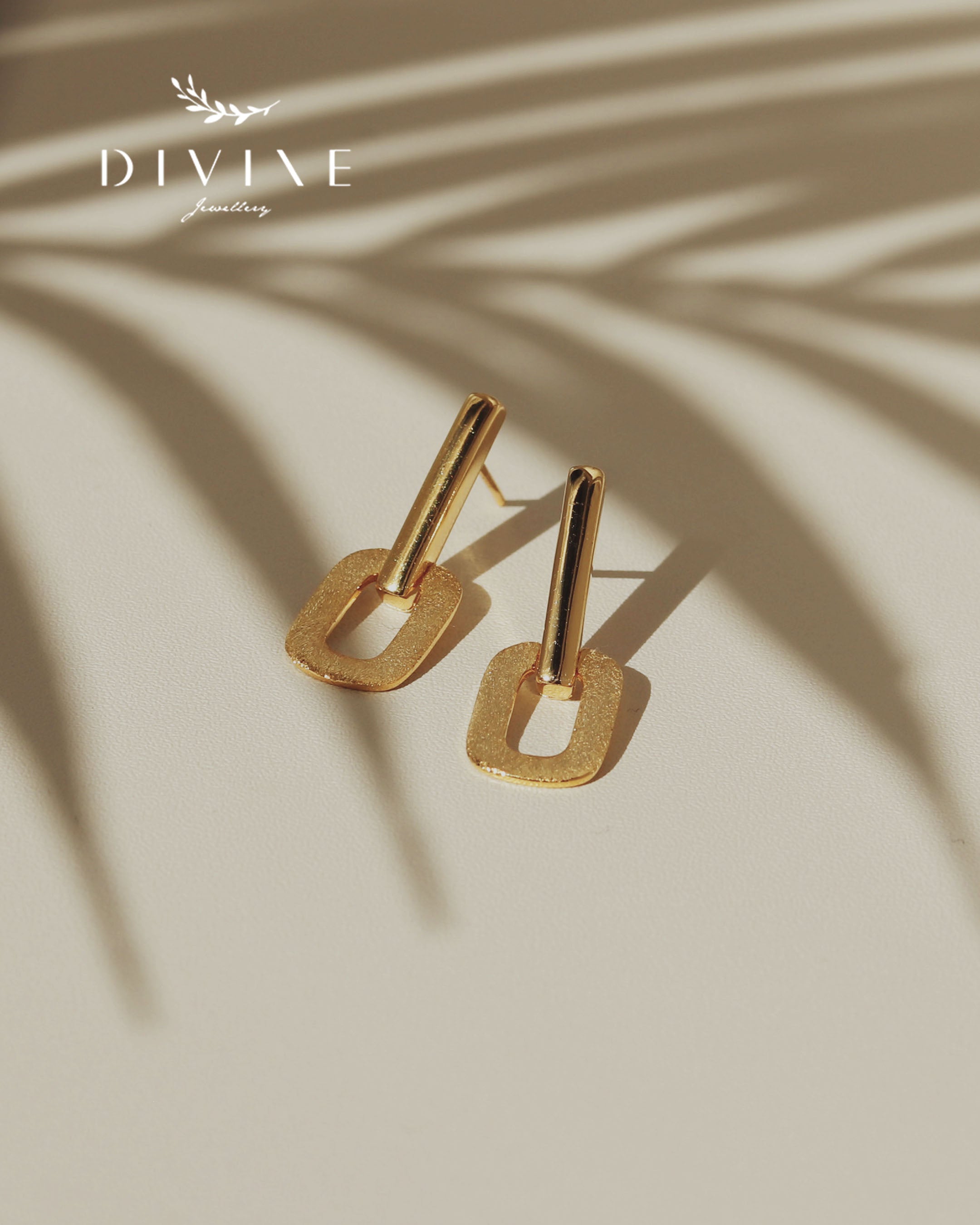 Silver earrings 133