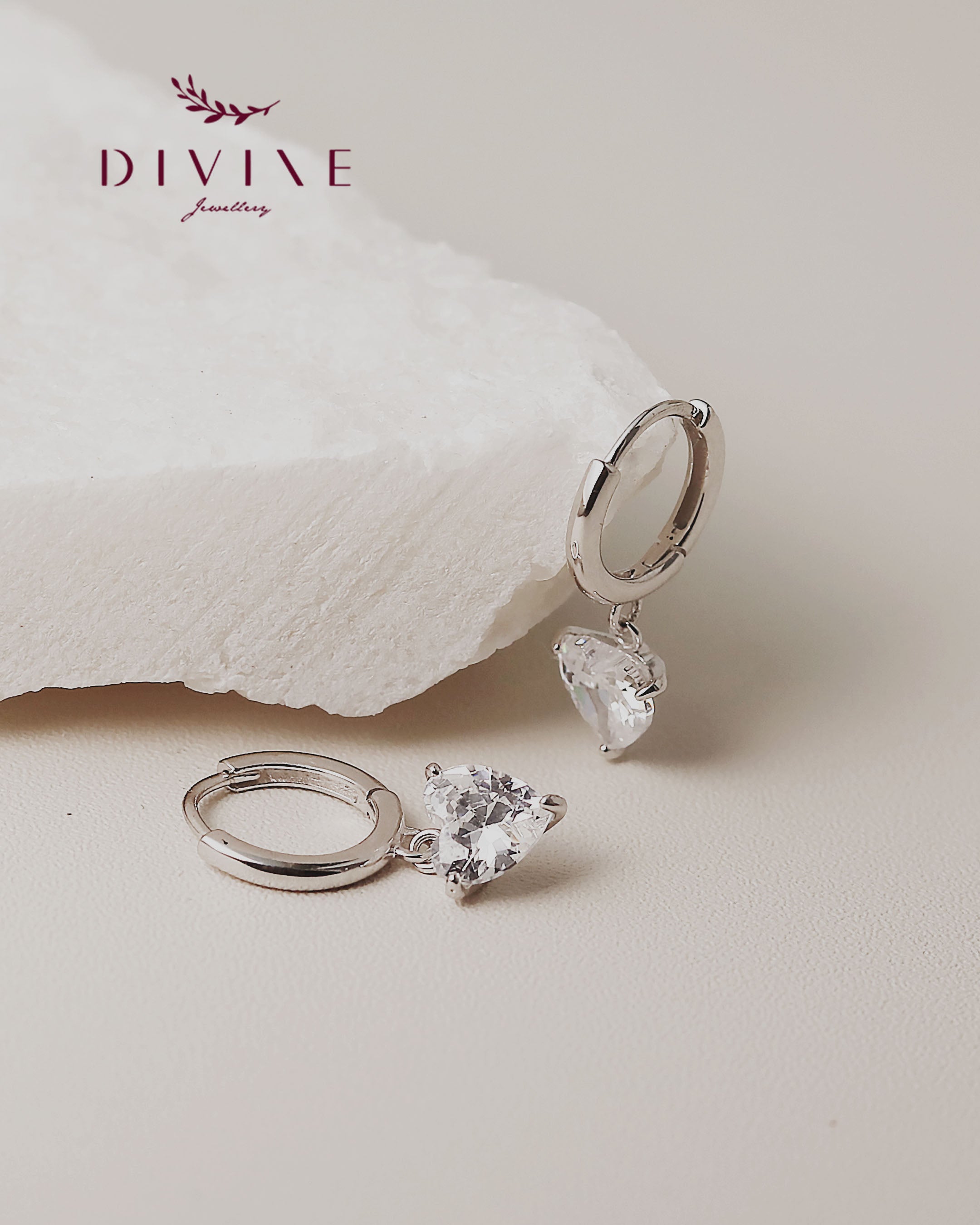Silver earrings 136