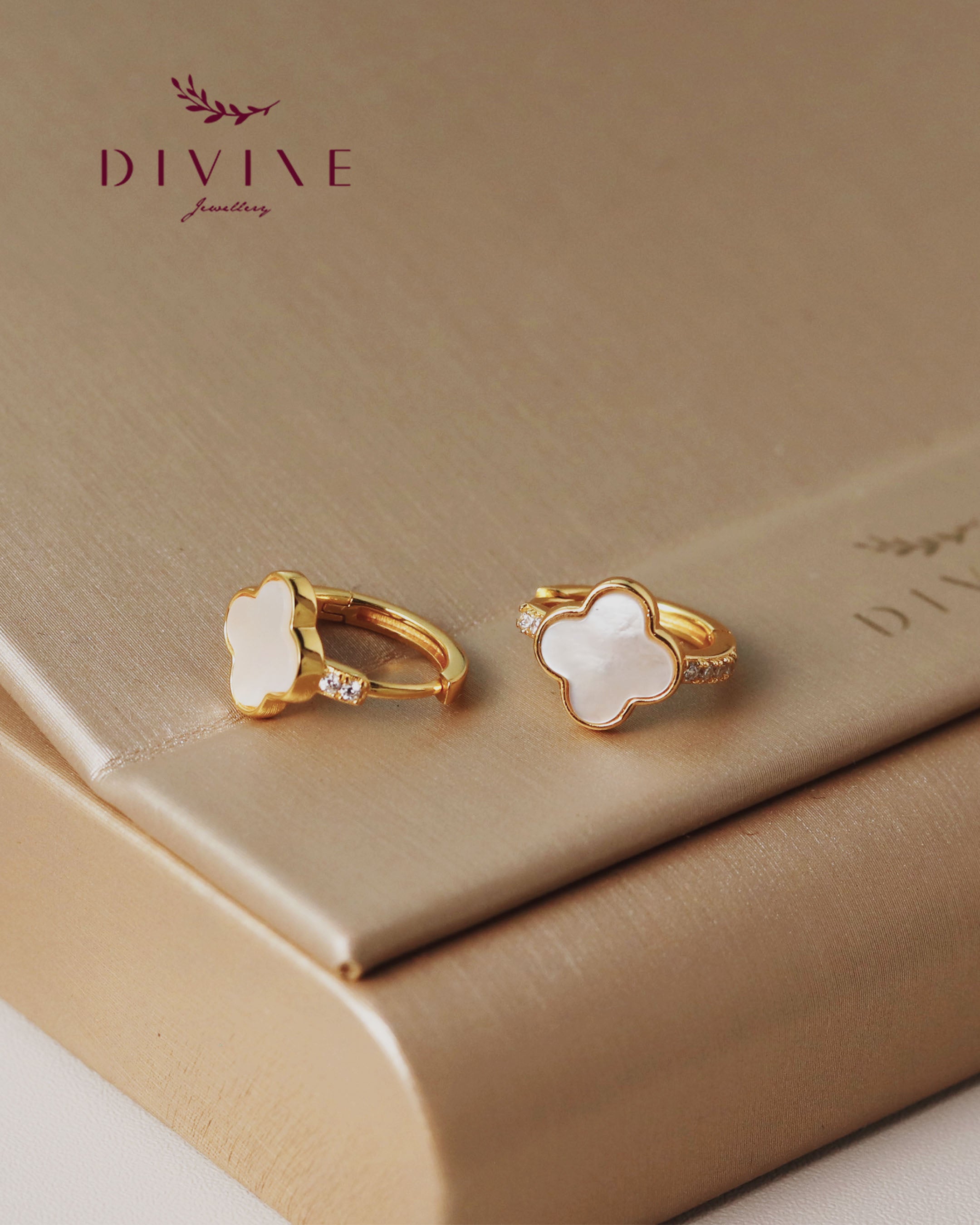 Silver earrings 138