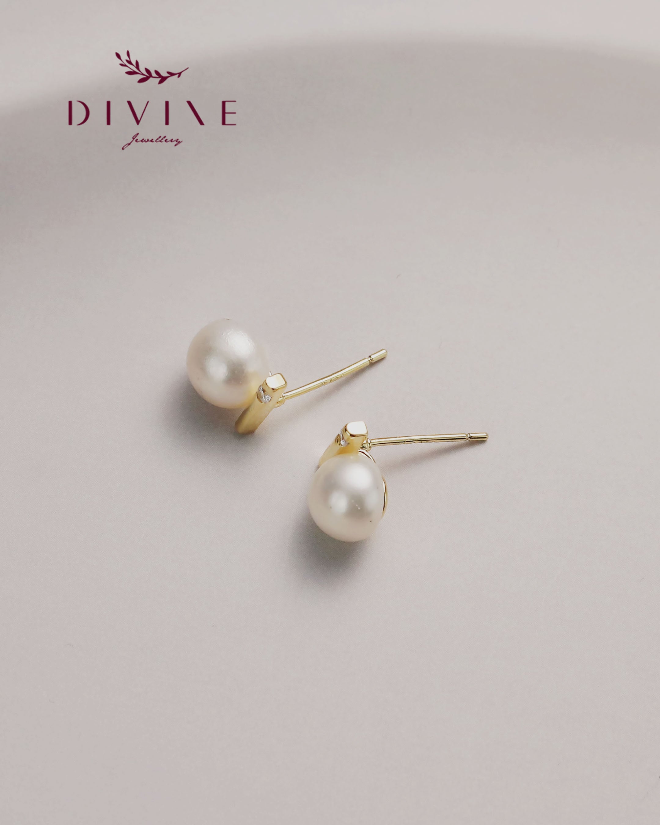 Silver earrings 152