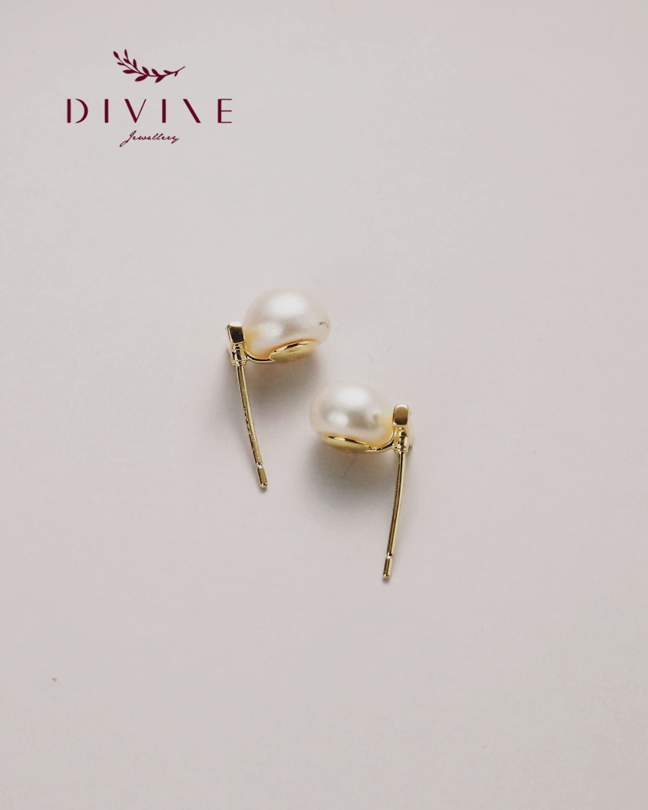 Silver earrings 152
