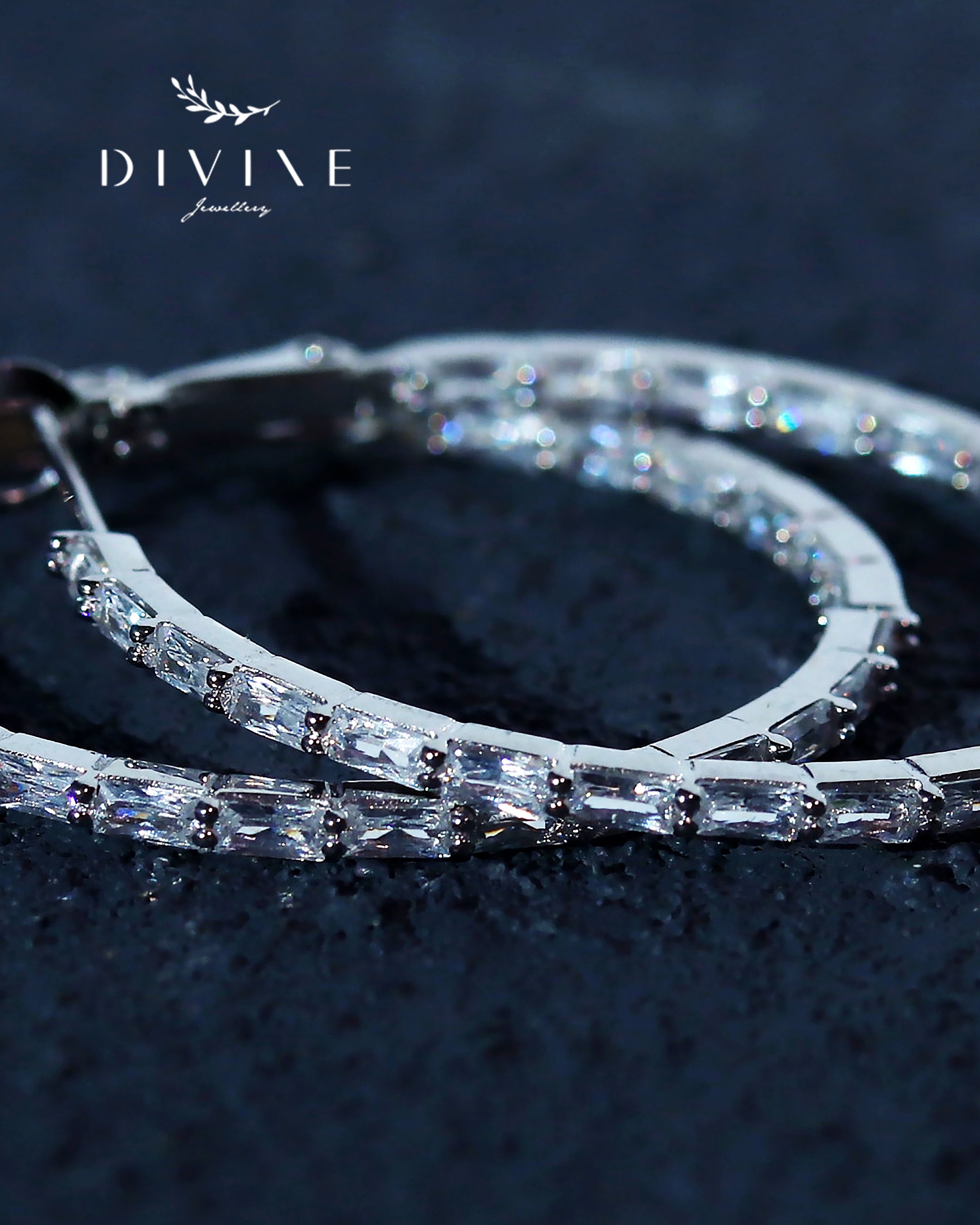 Silver earrings 112