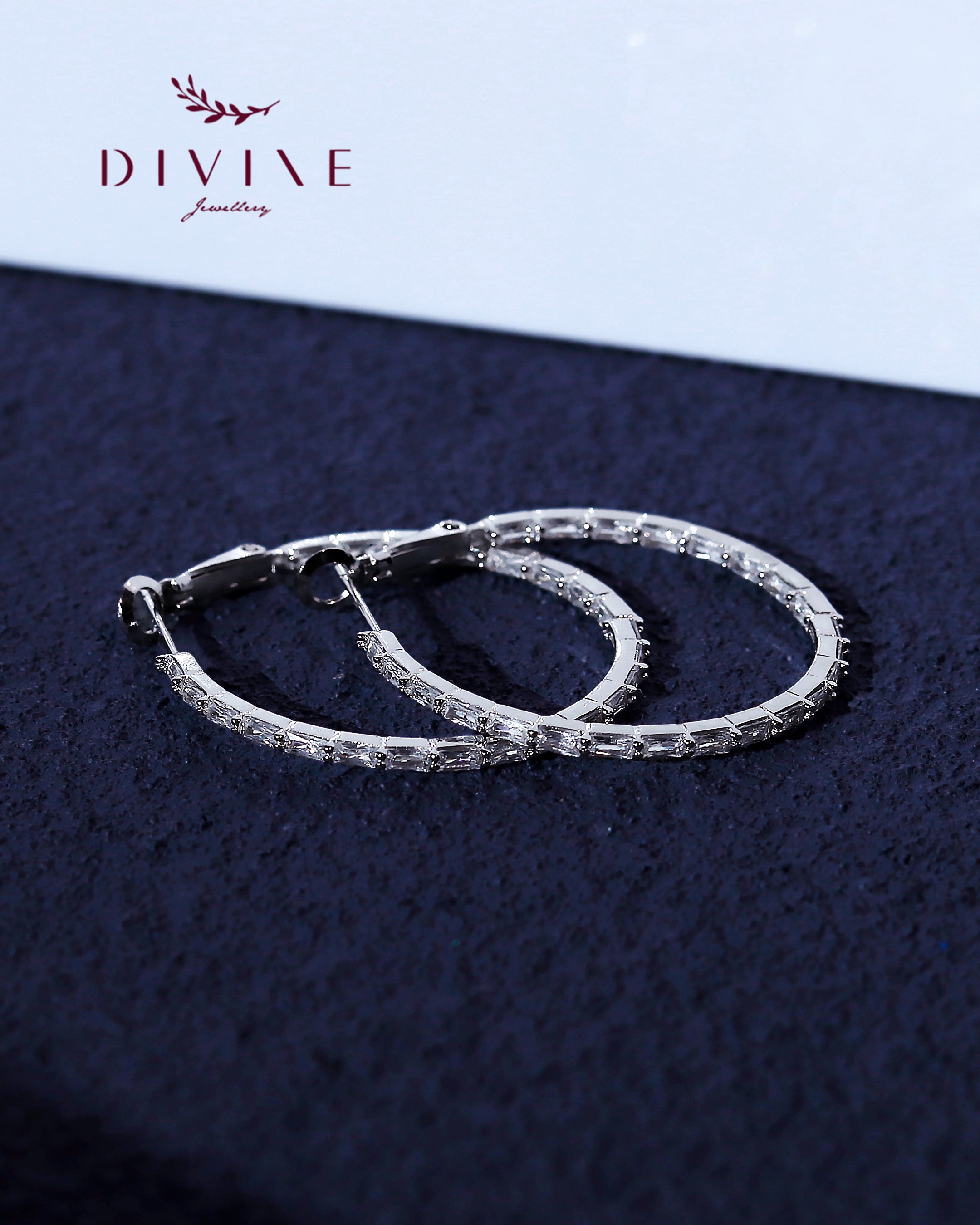 Silver earrings 112