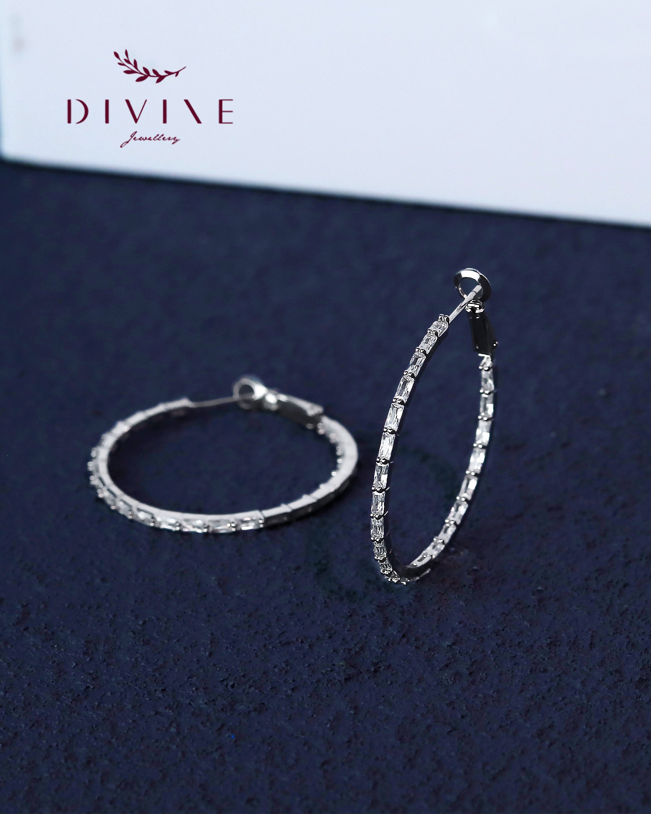 Silver earrings 112