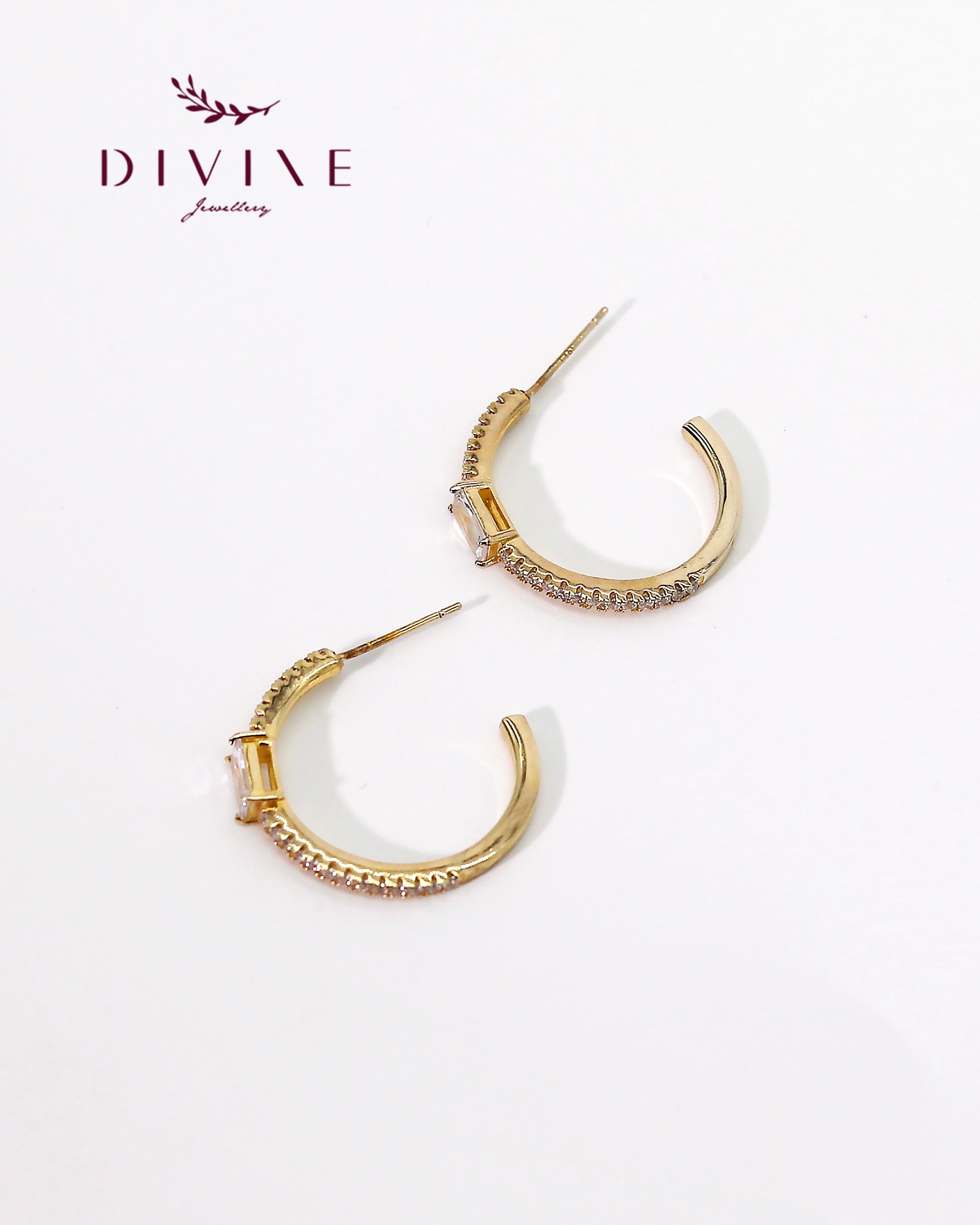 Silver earrings 109