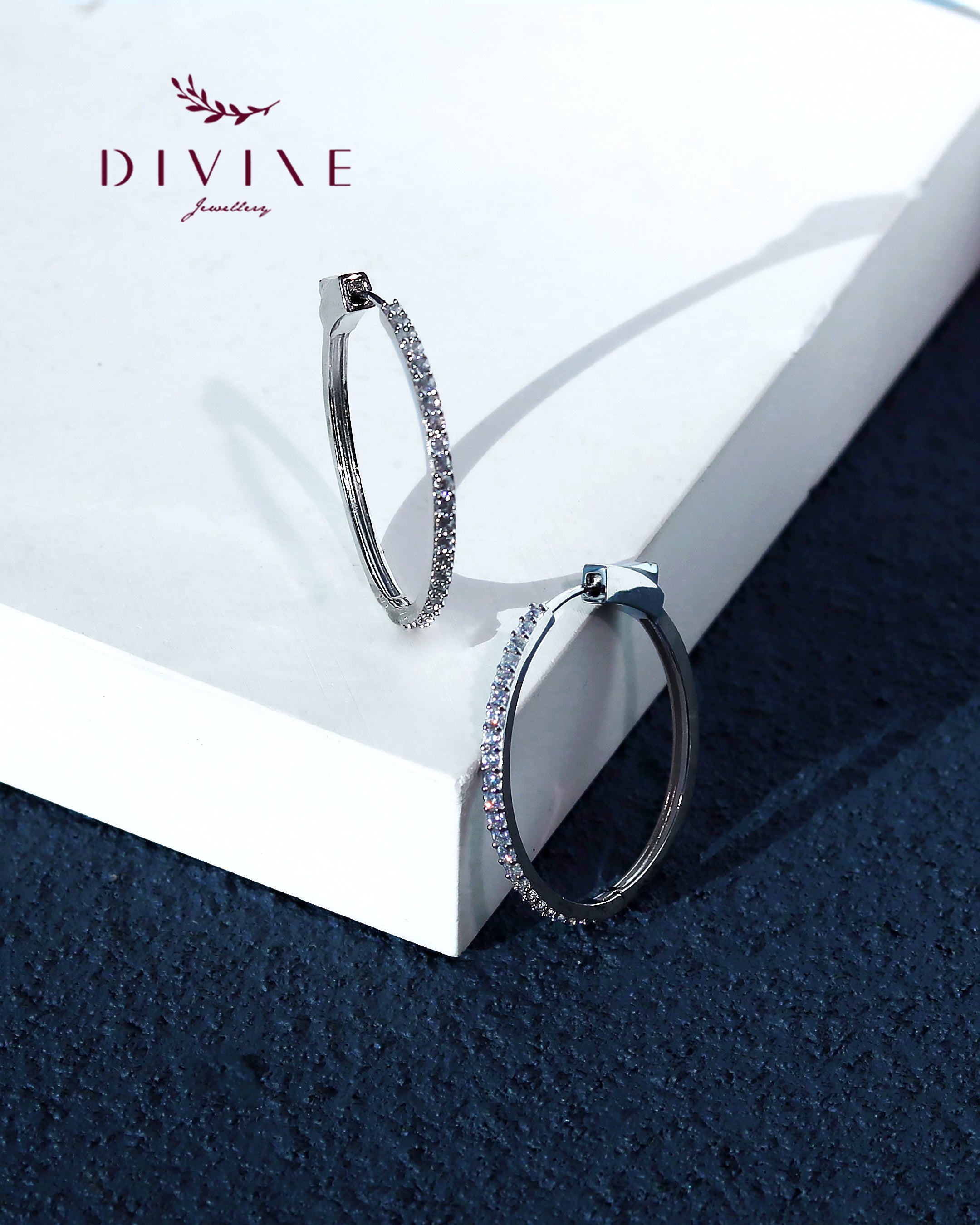 Silver earrings 115