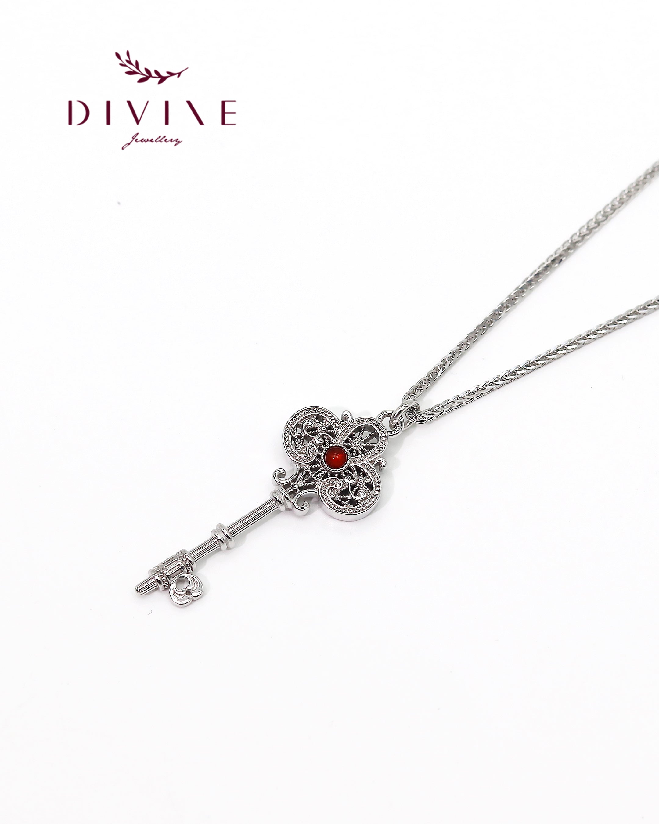 Silver Necklace 105