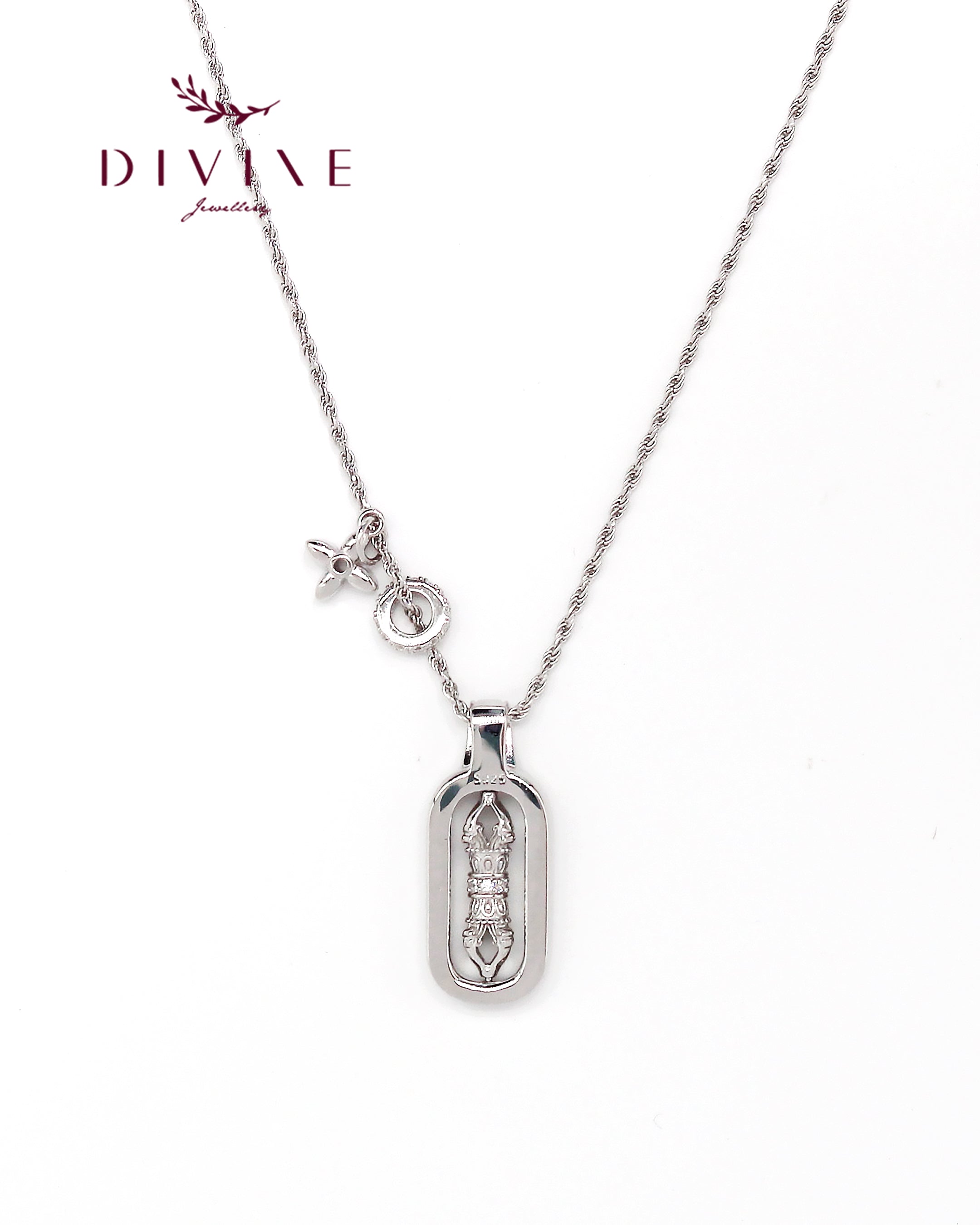 Silver Necklace 106