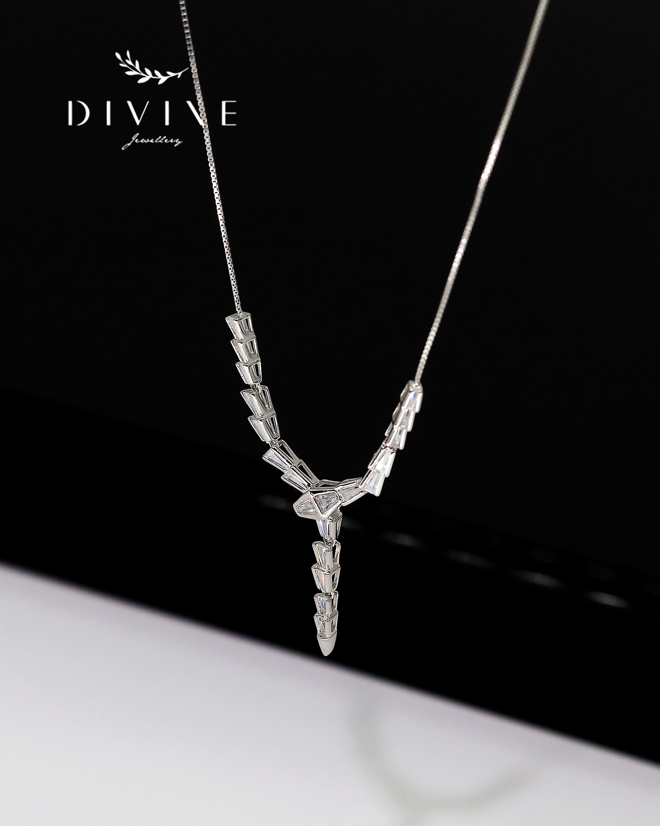 Silver Necklace 112