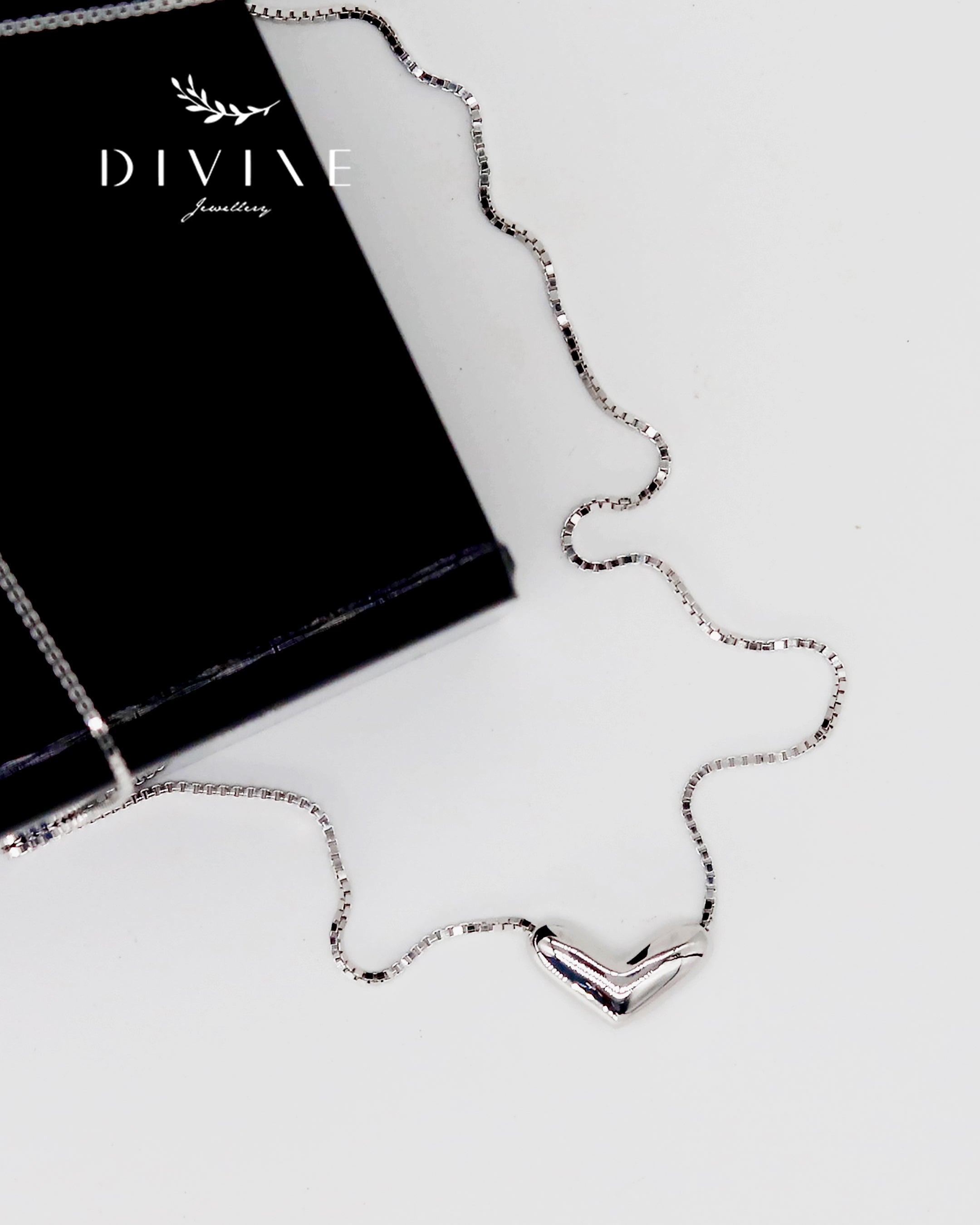Silver Necklace 119