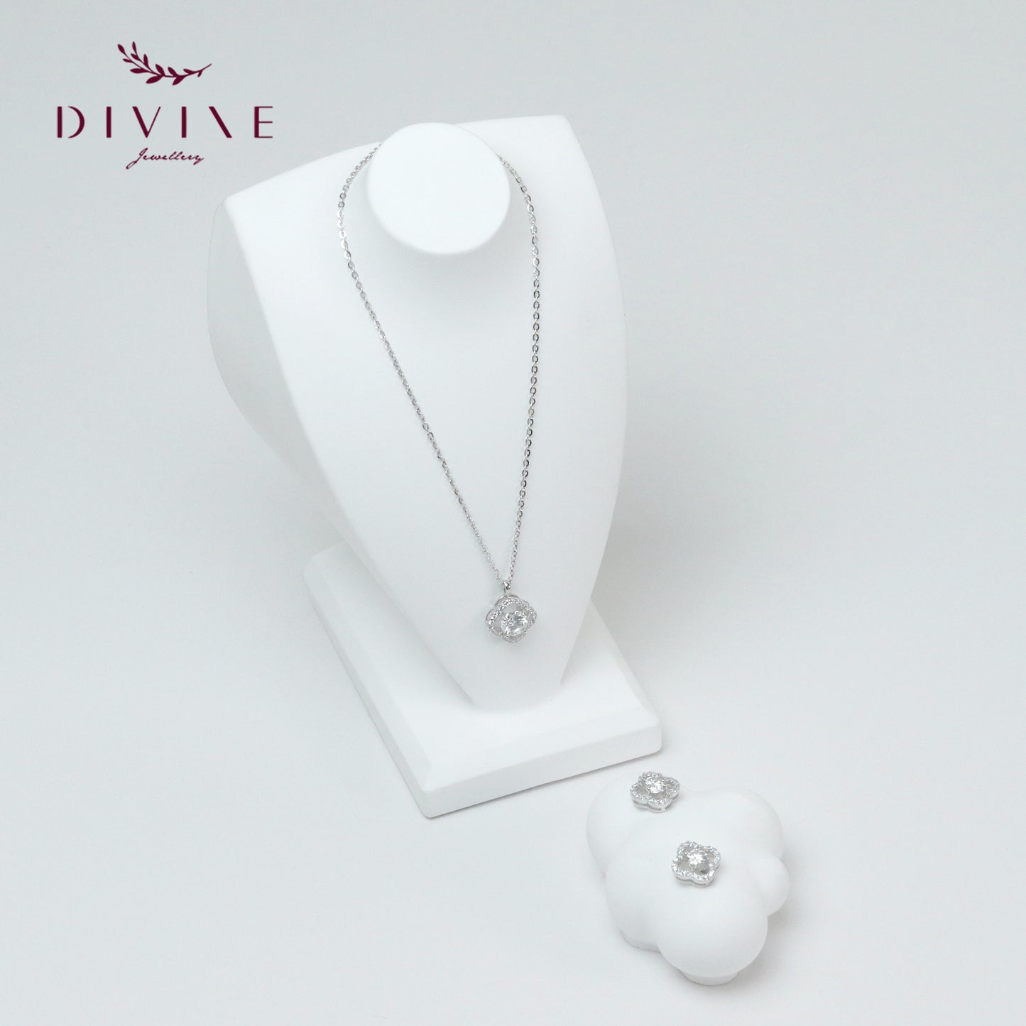 Moissanite Set 08