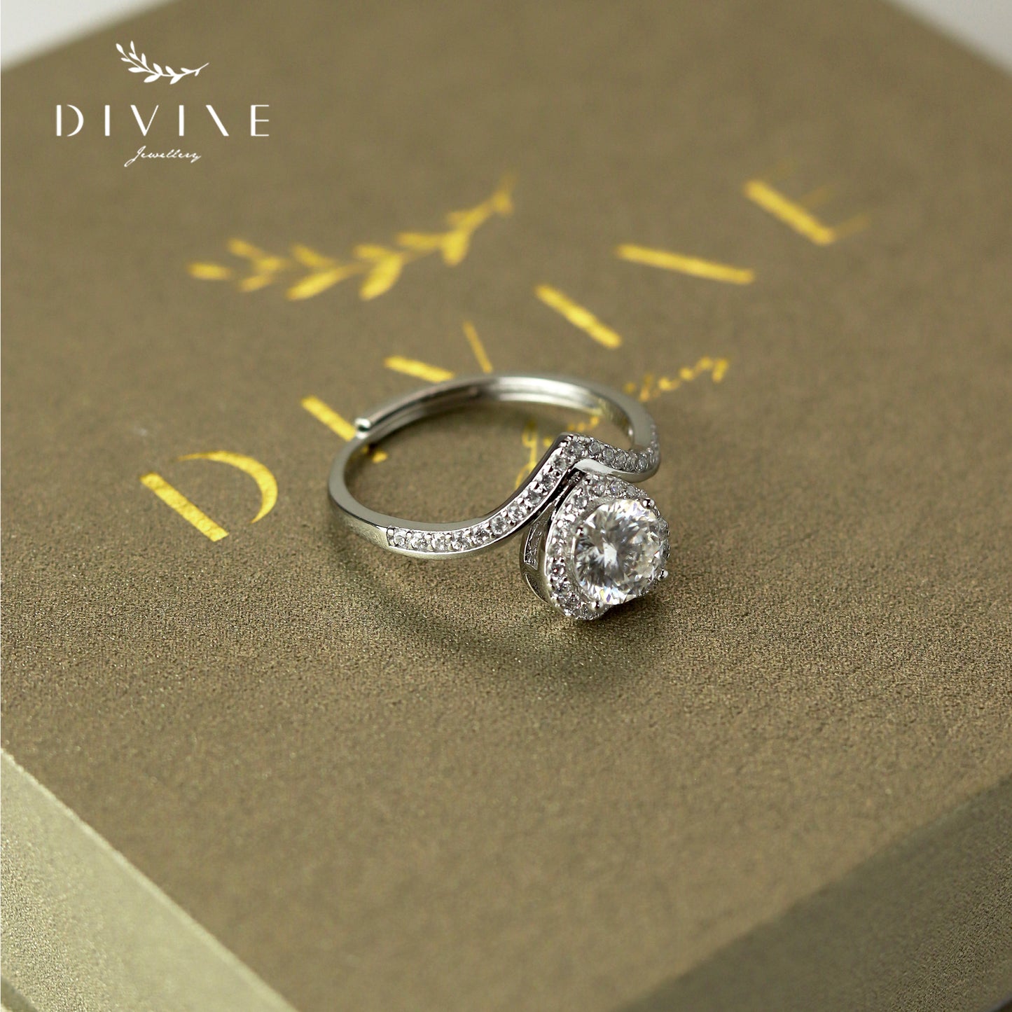 Moissanite Rings 05