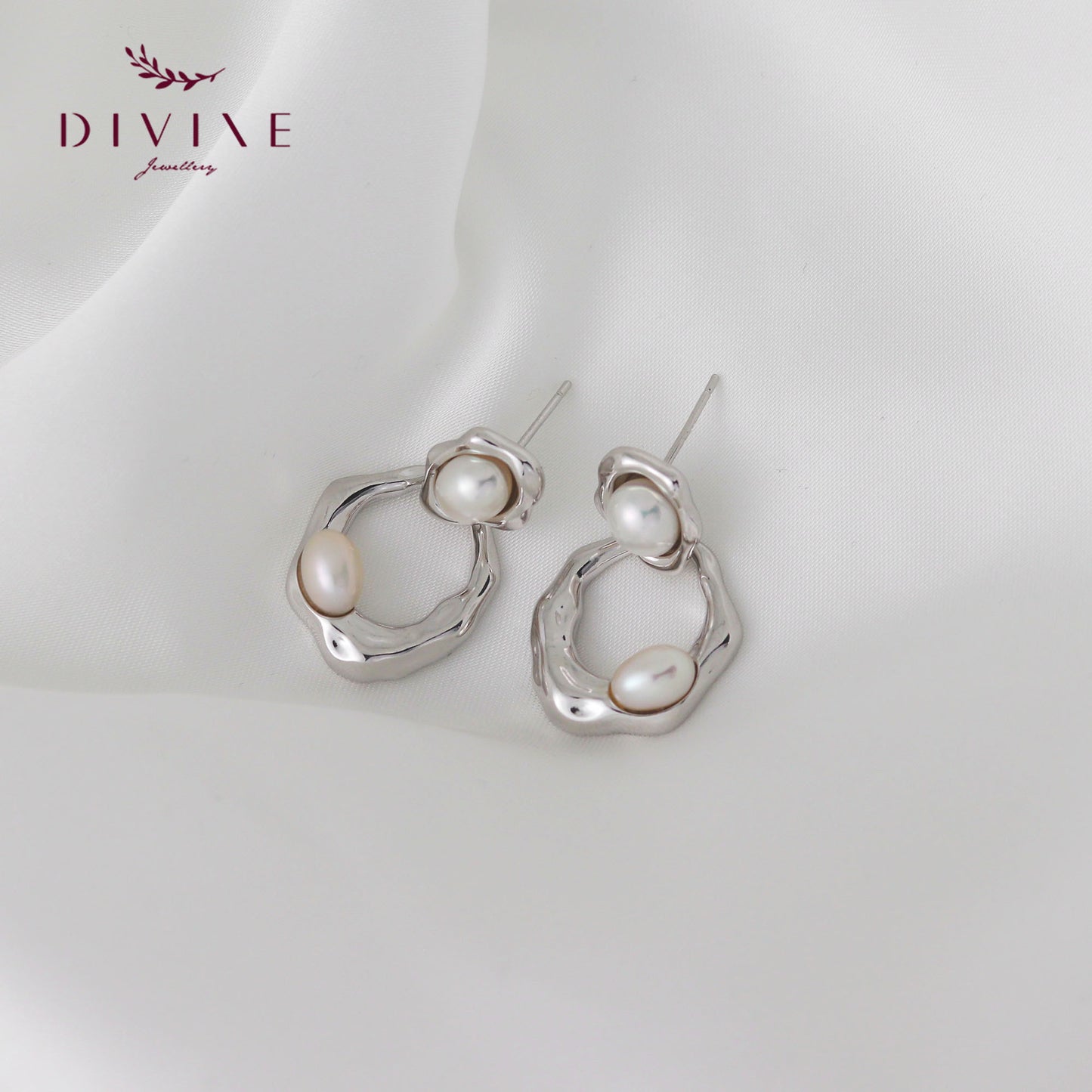 Silver earrings 043