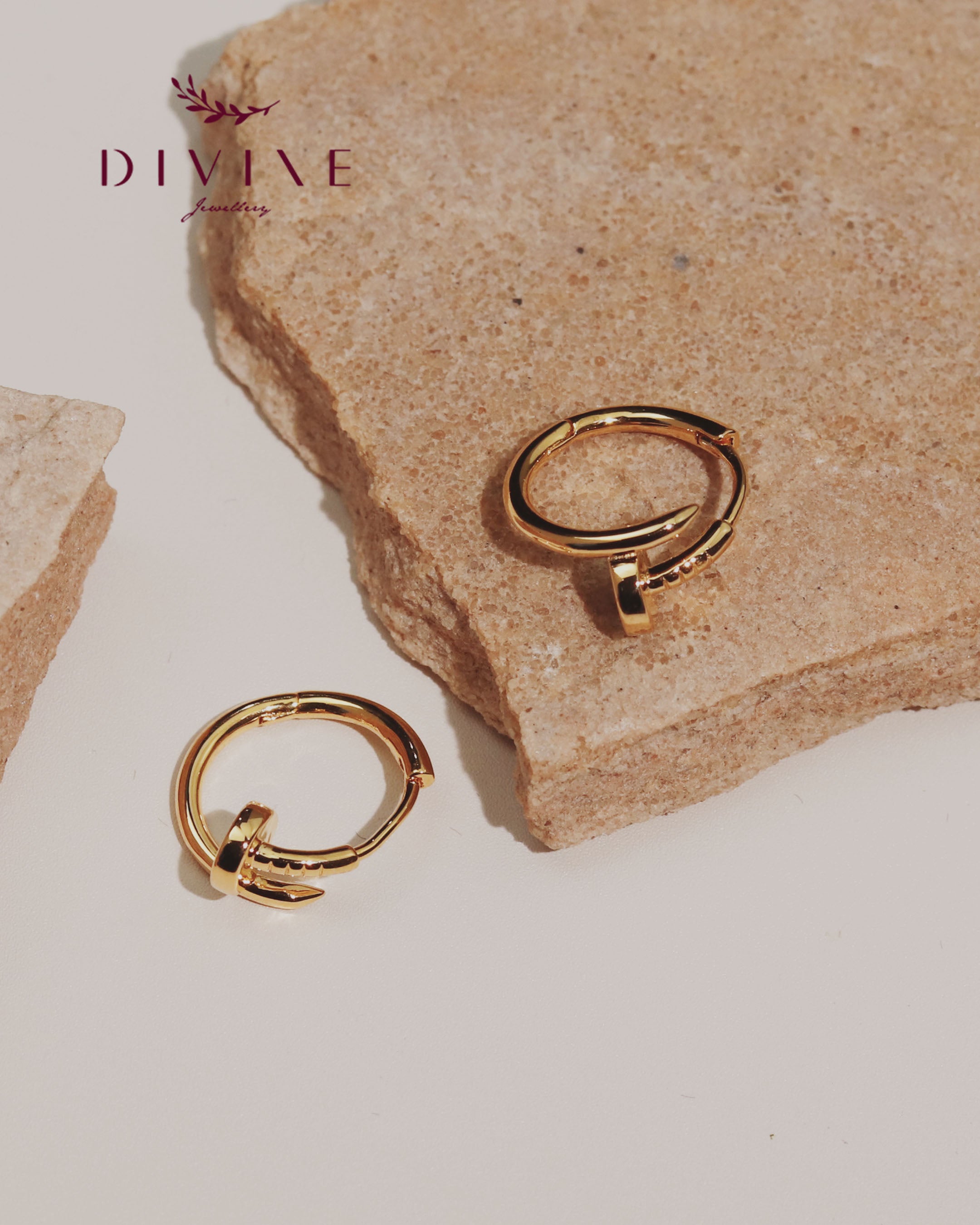 Silver earrings 129