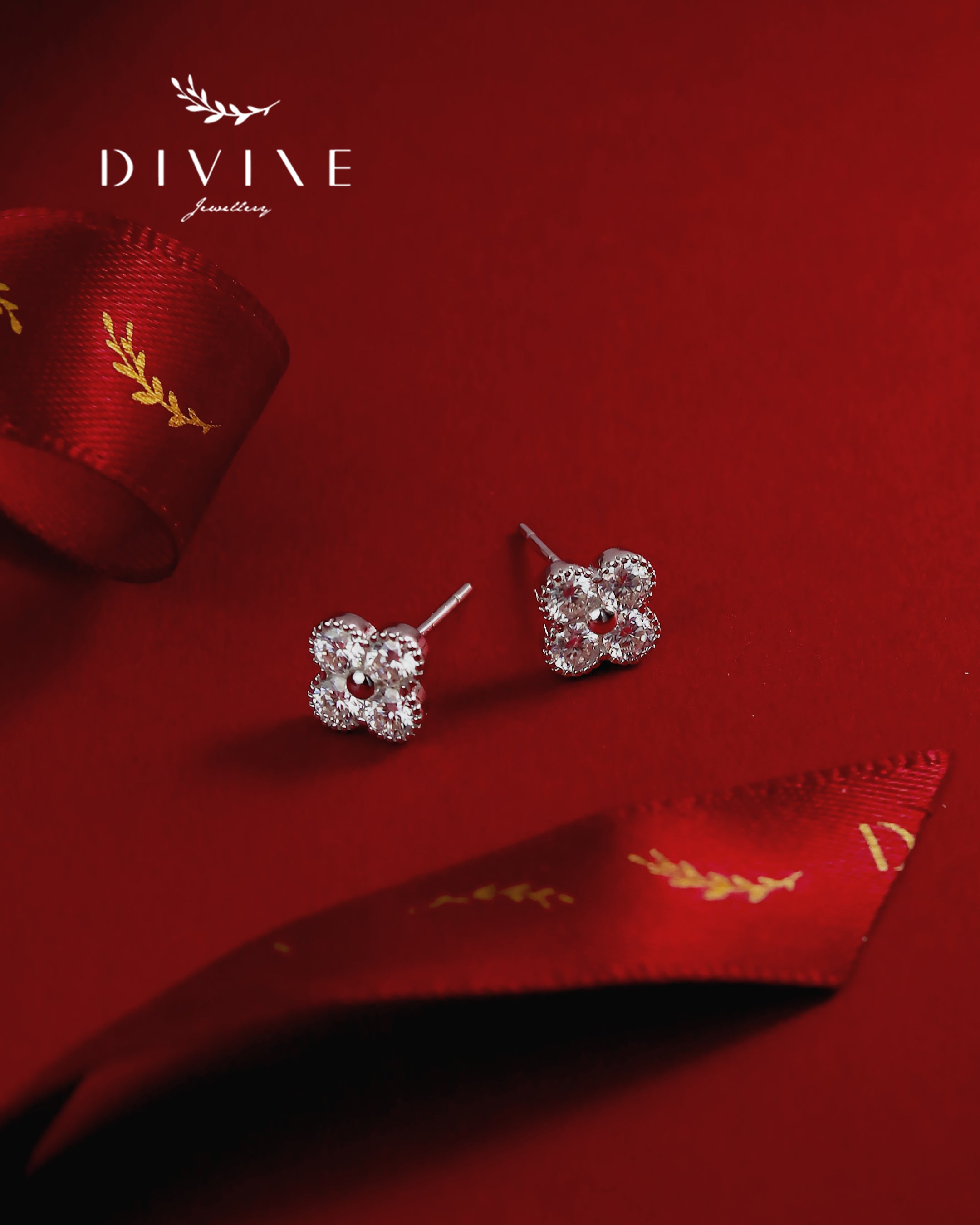 Moissanite Earrings 010